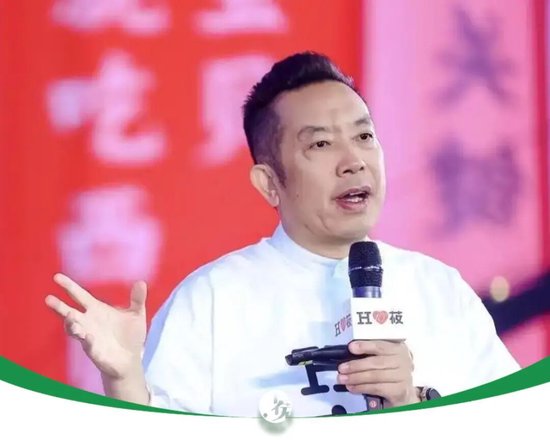 西贝餐饮艰难转型;基层收缩阵痛,高管布局新生。 企业服务