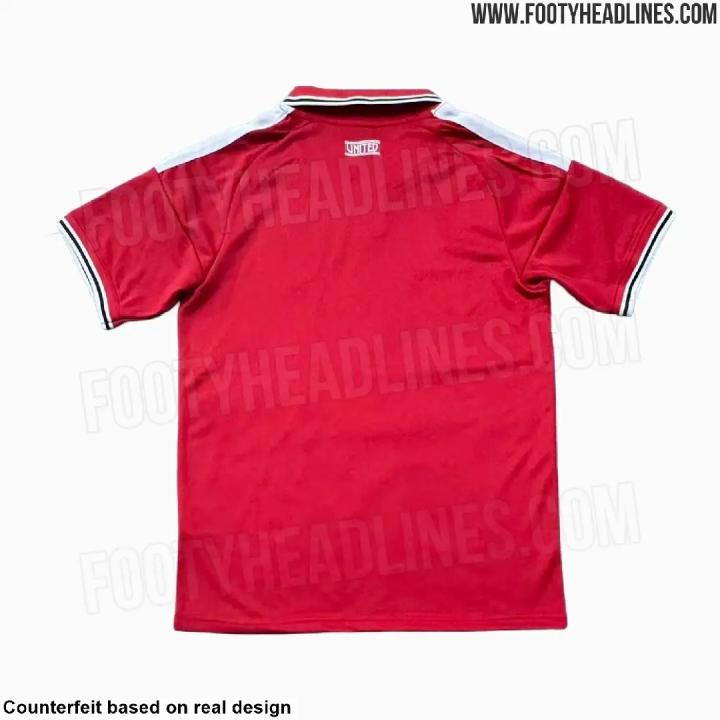  曼联新赛季主场球衣谍照流出，复古风格再现；polo领设计致敬经典年代。 体育新闻 曼联新赛季主场球衣谍照流出，复古风格再现；polo领设计致敬经典年代。 体育新闻