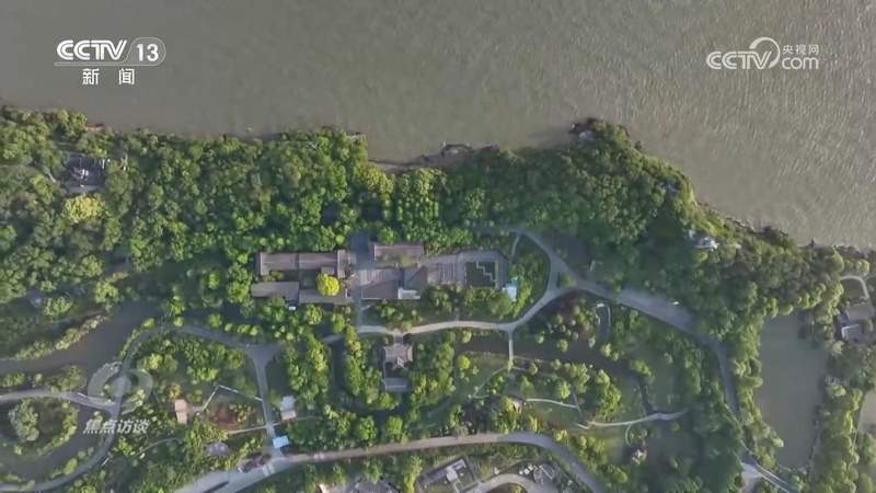  生态环境法典问世；守护绿水青山有了更强支撑。 新闻 生态环境法典问世；守护绿水青山有了更强支撑。 新闻 生态环境法典问世；守护绿水青山有了更强支撑。 新闻