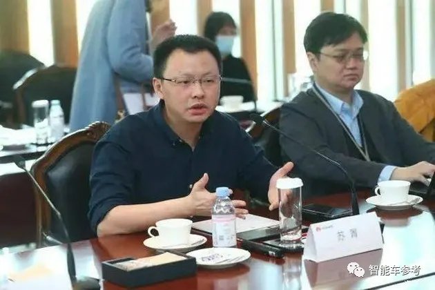  那个说出真话的人，最终选择转身离开 企业服务